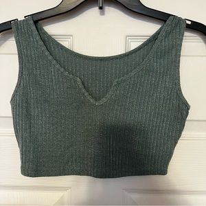 Size small cropped green tank